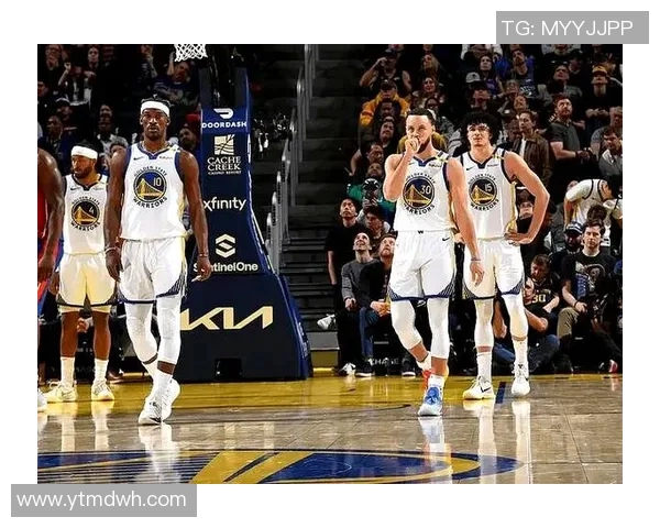 勇士与掘金四月对决精彩回顾与赛季前景分析