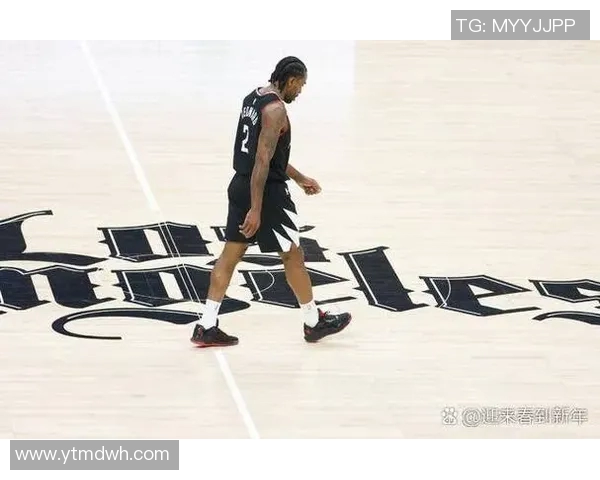 莱昂纳德缺席引发热议快船队遭到NBA正式警告