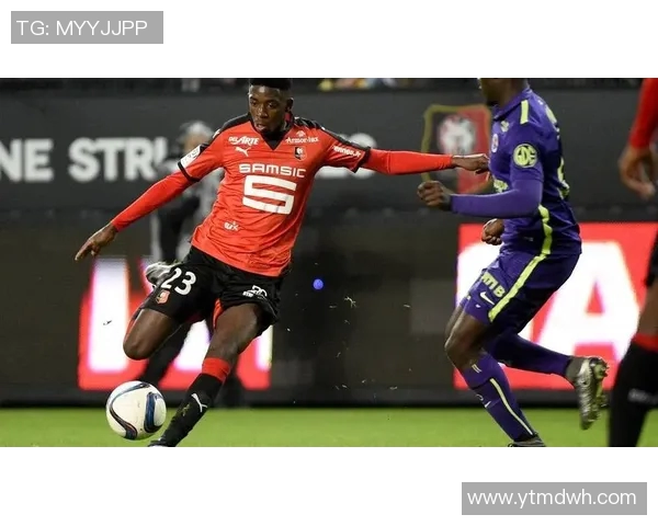 兰斯与瓦朗谢纳激战正酣谁能在法甲赛场上笑到最后 兰斯与瓦朗谢纳激战正酣谁能在法甲赛场上笑到最后