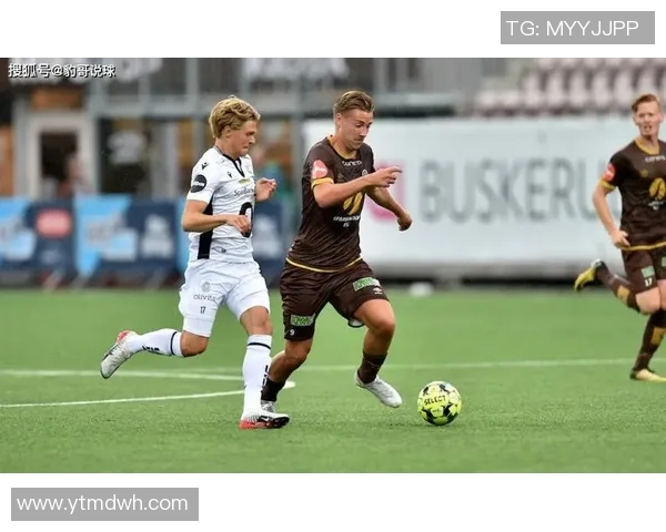 罗森博格与莫达伦激战正酣谁能在这场对决中笑到最后